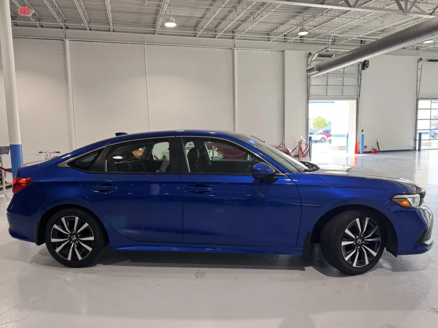 2023 Honda Civic EX photo 1
