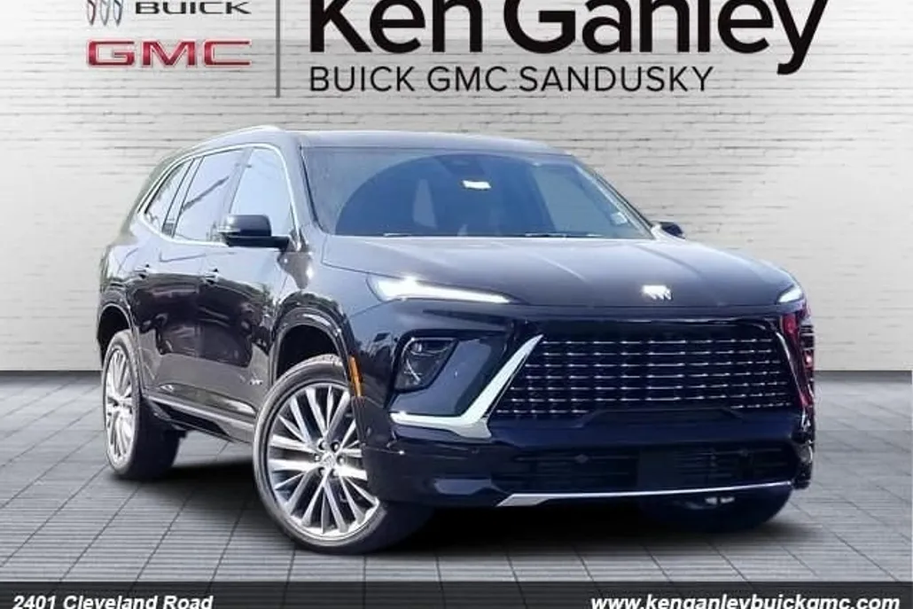 2026 Buick Enclave Avenir photo 1