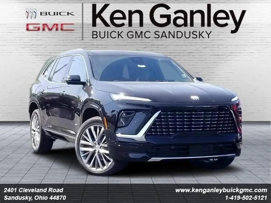2026 Buick Enclave Avenir photo 1
