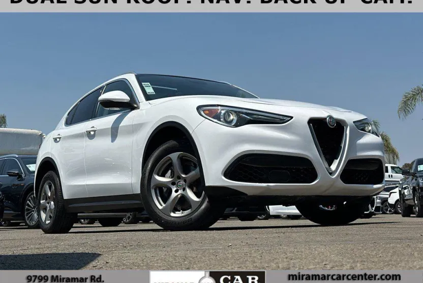 2019 Alfa Romeo Stelvio Ti Sport photo 1