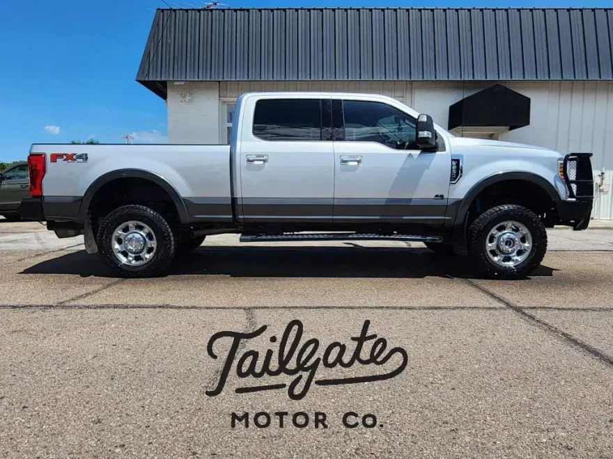 2018 Ford F-250 Lariat photo 1