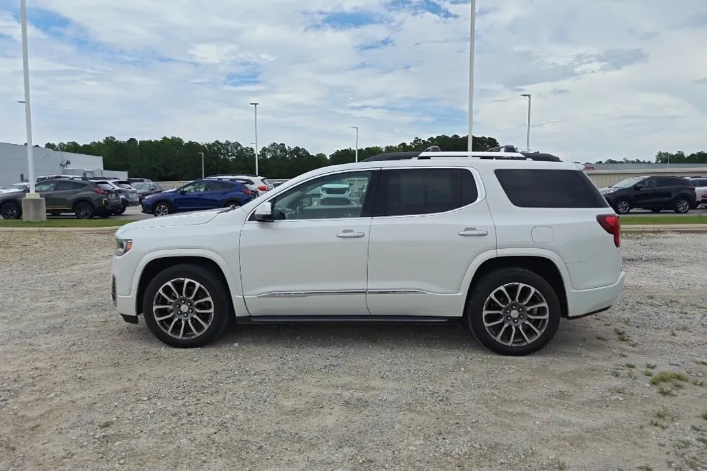 2021 Gmc Acadia Denali photo 1
