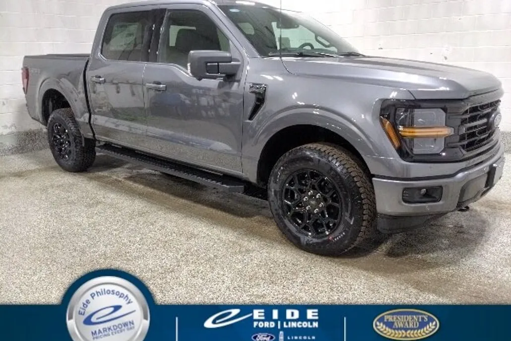 2025 Ford F-150 XLT photo 1