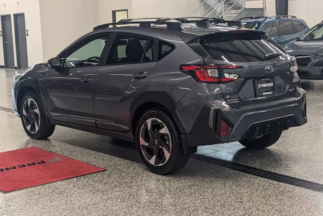 2024 Subaru Crosstrek Limited photo 1