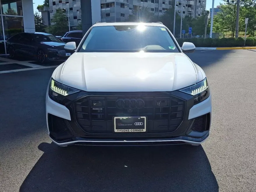 2023 Audi Q8 55 Premium Plus photo 1
