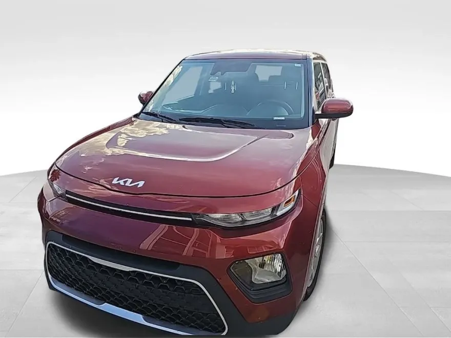2022 Kia Soul S photo 1
