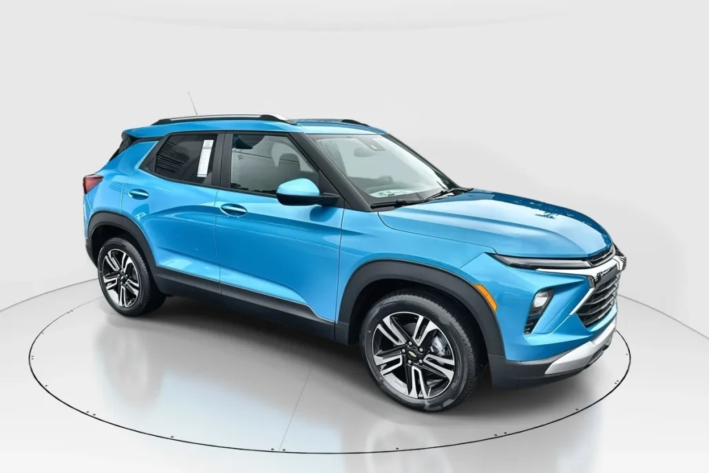 2025 Chevrolet Trailblazer LT photo 1