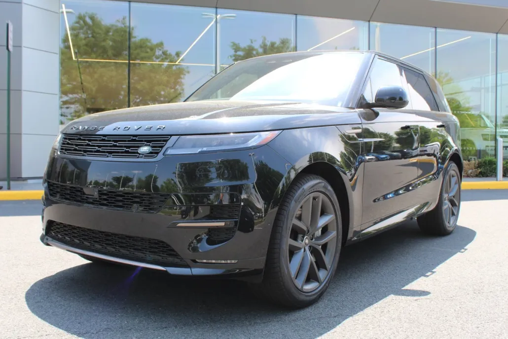 2025 Land Rover Range Rover Sport SE photo 1
