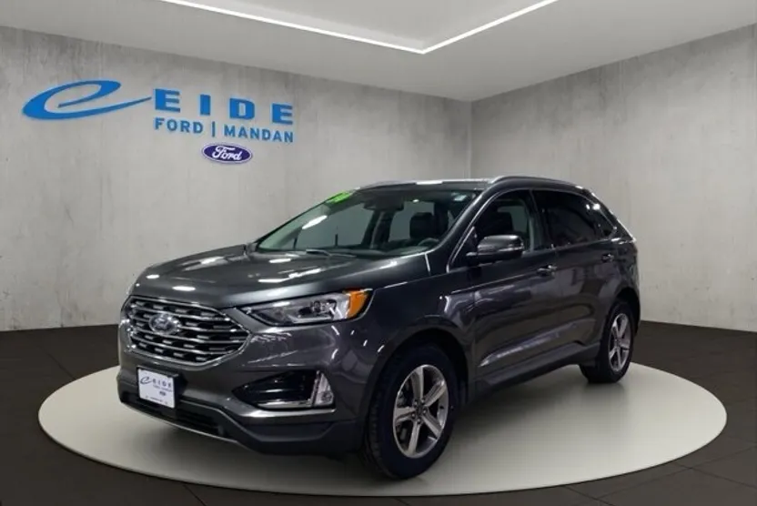 2020 Ford Edge SEL photo 1