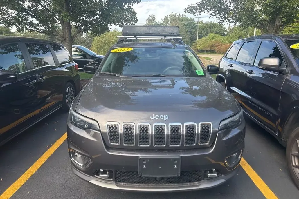 2022 Jeep Cherokee Limited photo 1