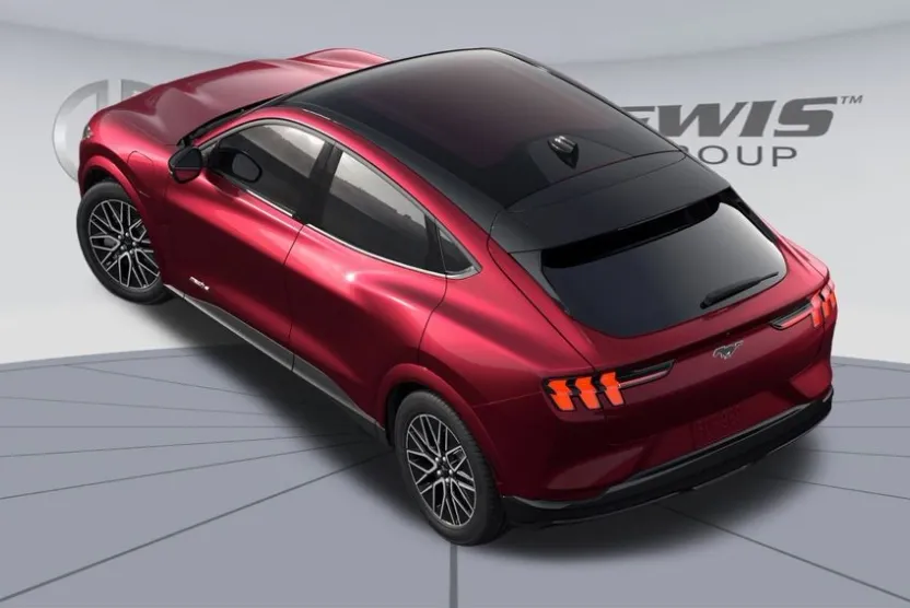 2025 Ford Mustang Mach-E Premium photo 1