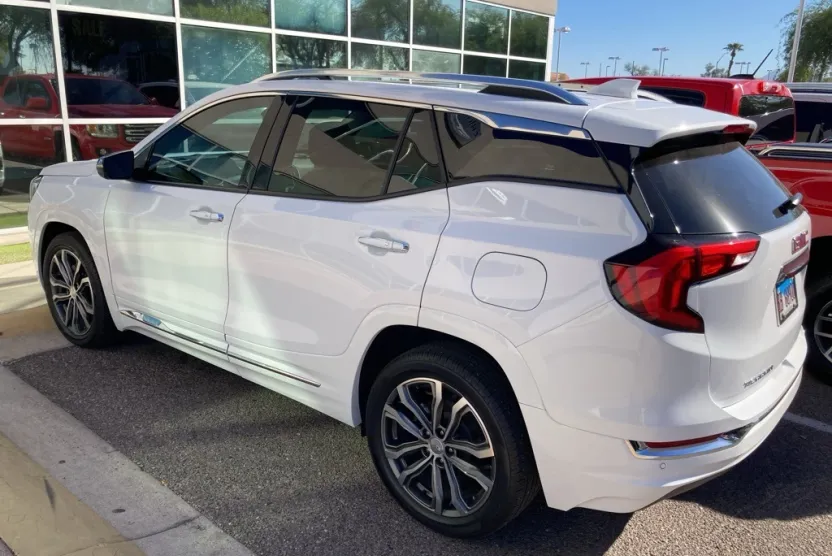 2021 Gmc Terrain Denali photo 1