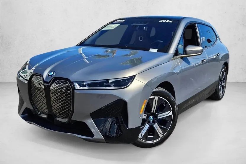 2024 Bmw iX photo 1