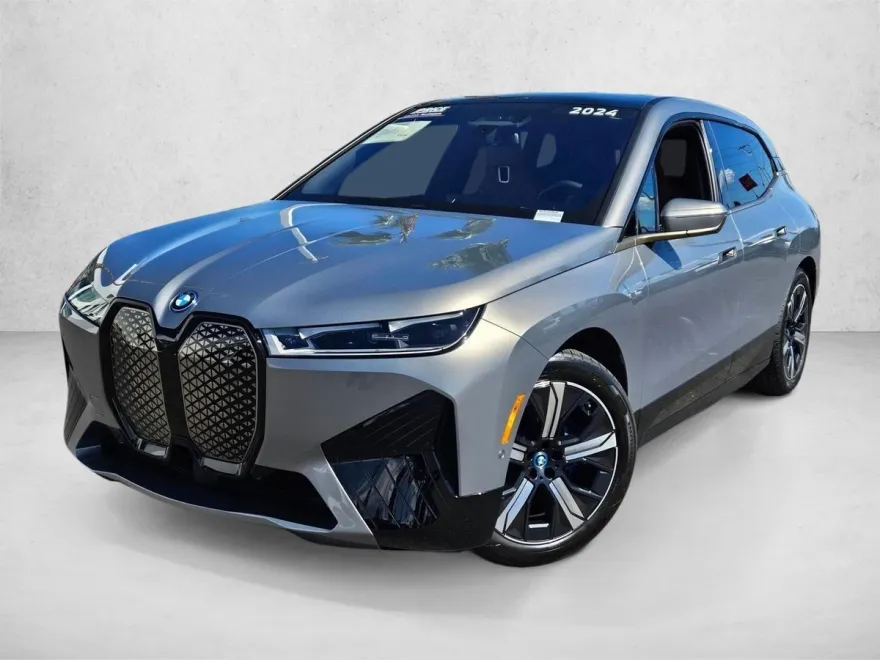 2024 Bmw iX photo 1
