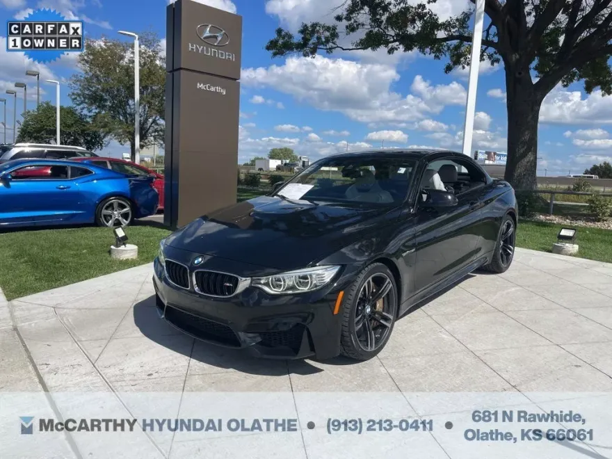 2015 Bmw M4 Convertible photo 1