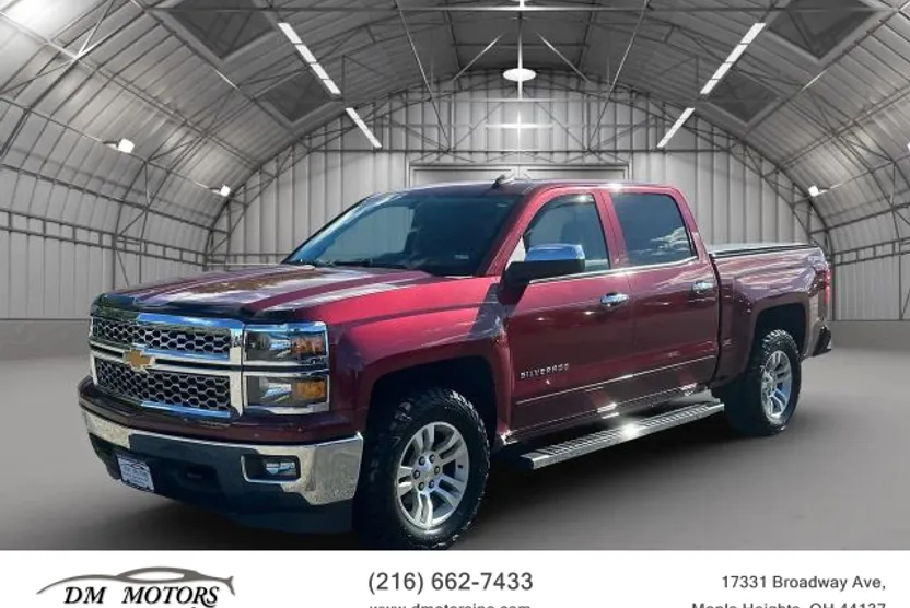 2015 Chevrolet Silverado 1500 LT photo 1