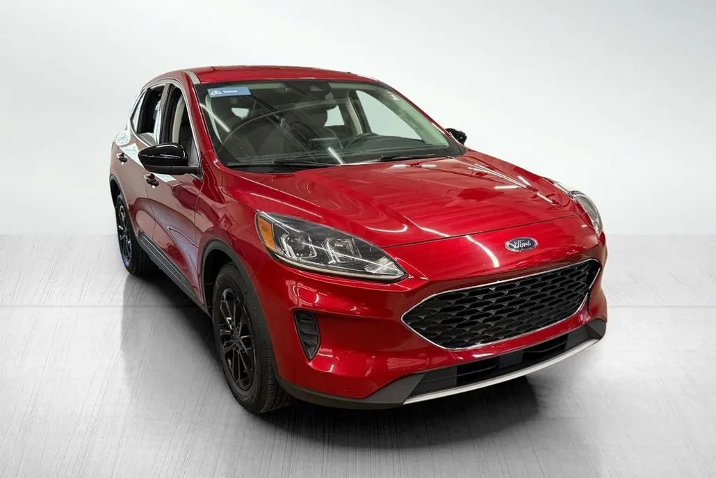 2022 Ford Escape SE photo 1