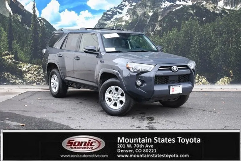 2024 Toyota 4Runner SR5 Premium photo 1