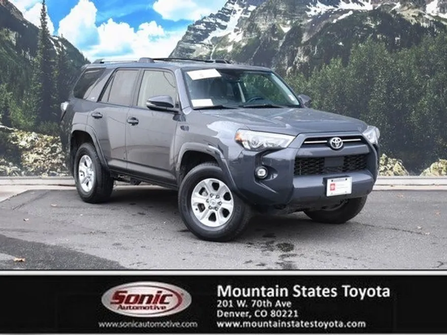 2024 Toyota 4Runner SR5 Premium photo 1