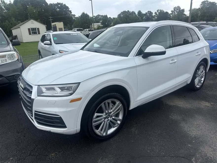 2018 Audi Q5 2.0T Premium Plus photo 1