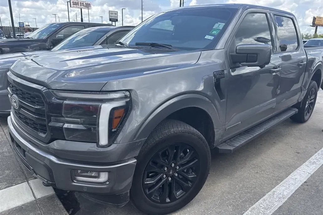 2024 Ford F-150 Lariat photo 1