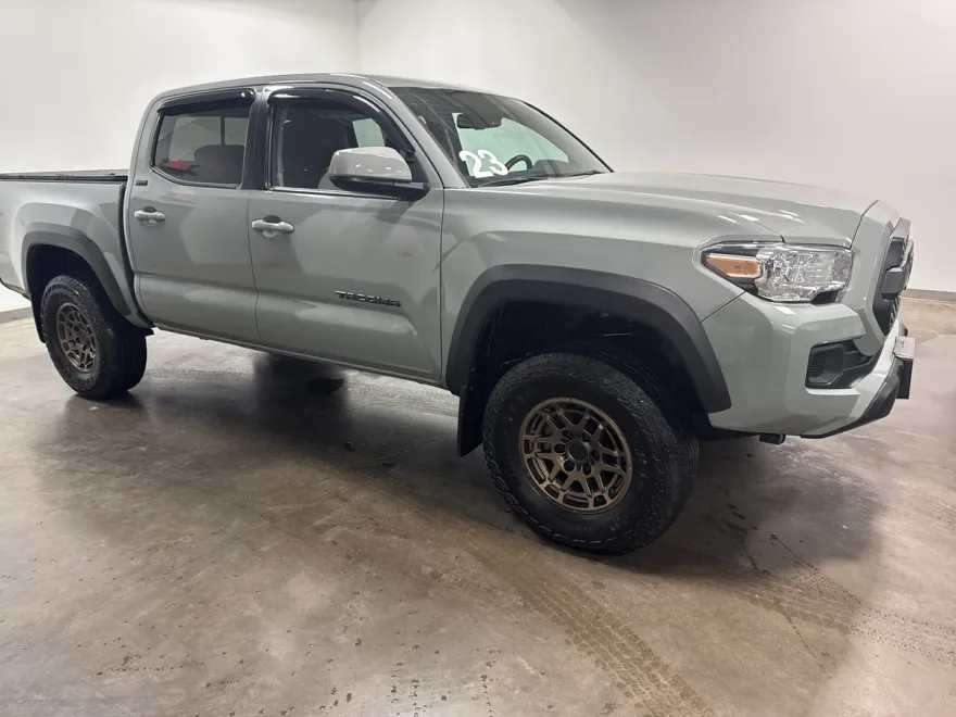 2023 Toyota Tacoma Trail Edition photo 1