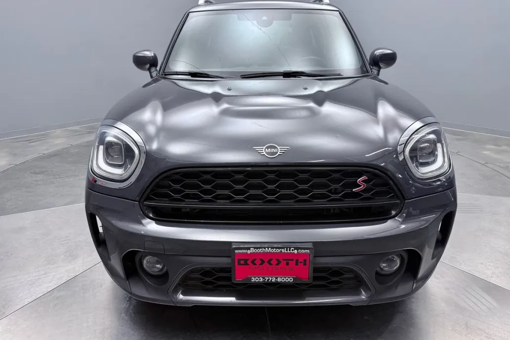2021 Mini Countryman S ALL4 photo 1