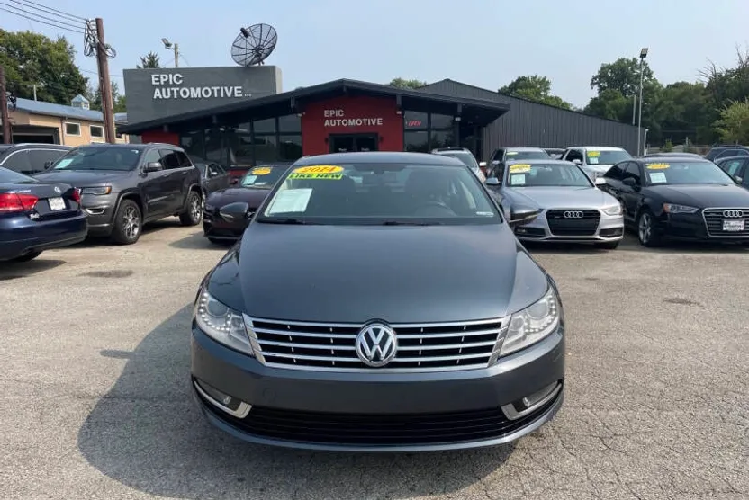 2014 Volkswagen CC Sport photo 1