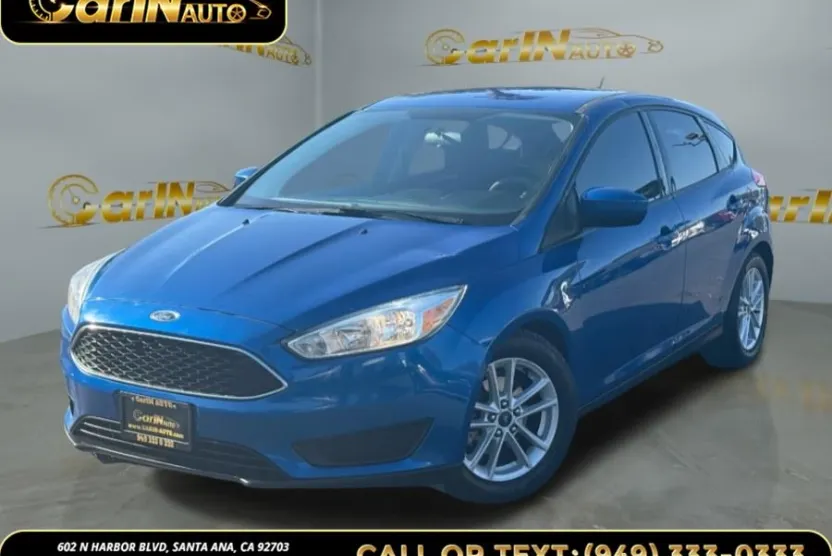 2018 Ford Focus SE photo 1