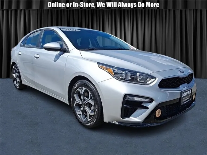 2021 Kia Forte LXS photo 1