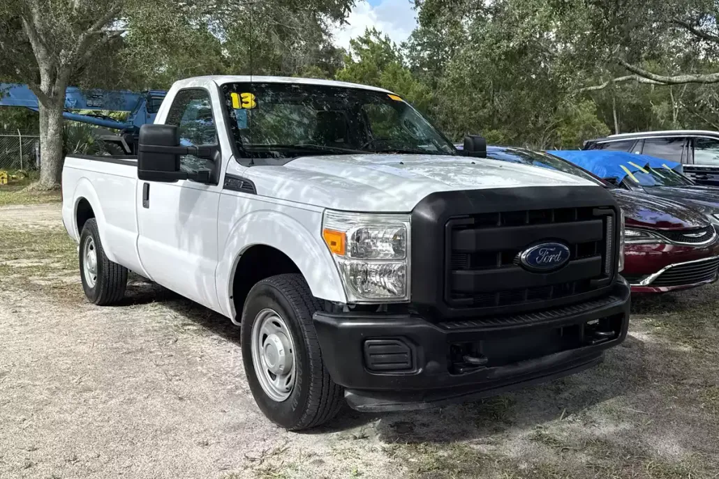 2013 Ford F-250 XL photo 1