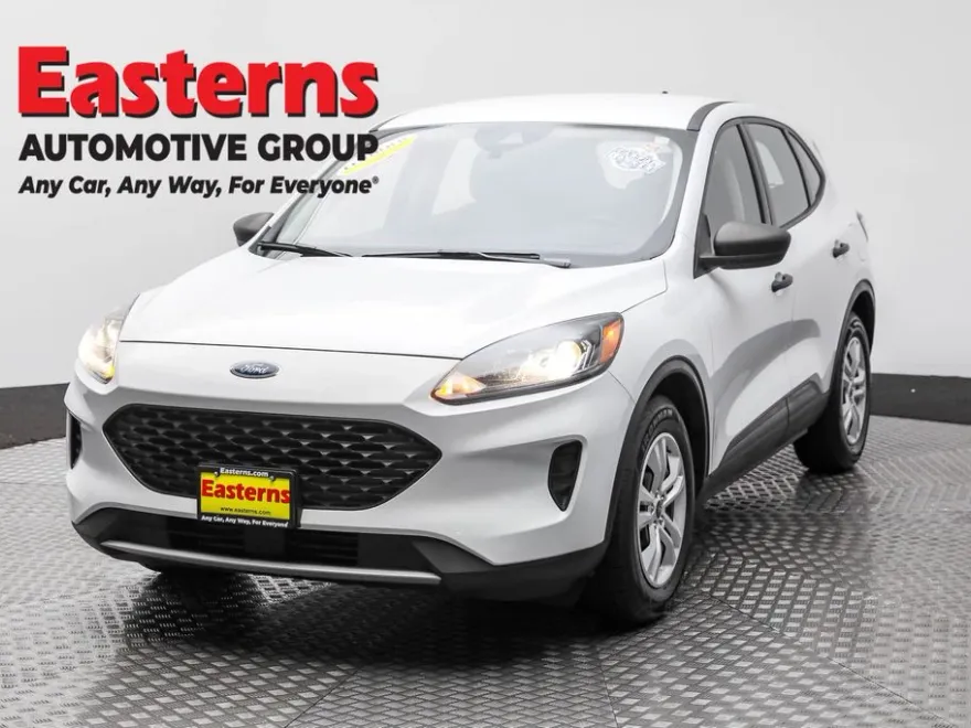 2021 Ford Escape S photo 1