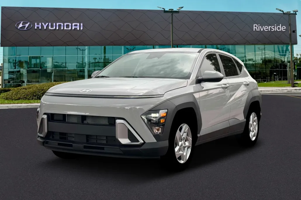 2026 Hyundai Kona SE photo 1