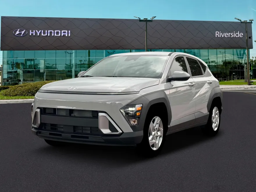 2026 Hyundai Kona SE photo 1