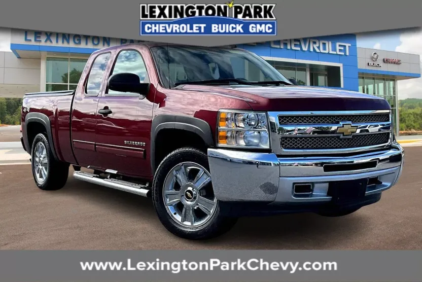 2013 Chevrolet Silverado 1500 LT photo 1