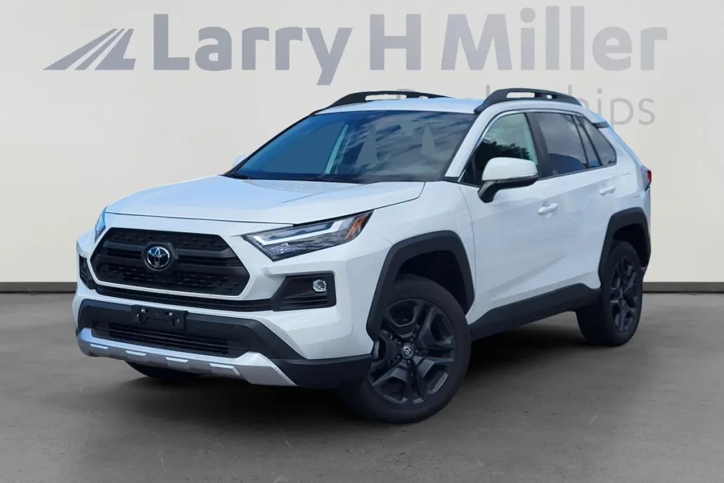 2024 Toyota RAV4 Adventure photo 1