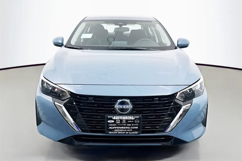2025 Nissan Sentra SV photo 1