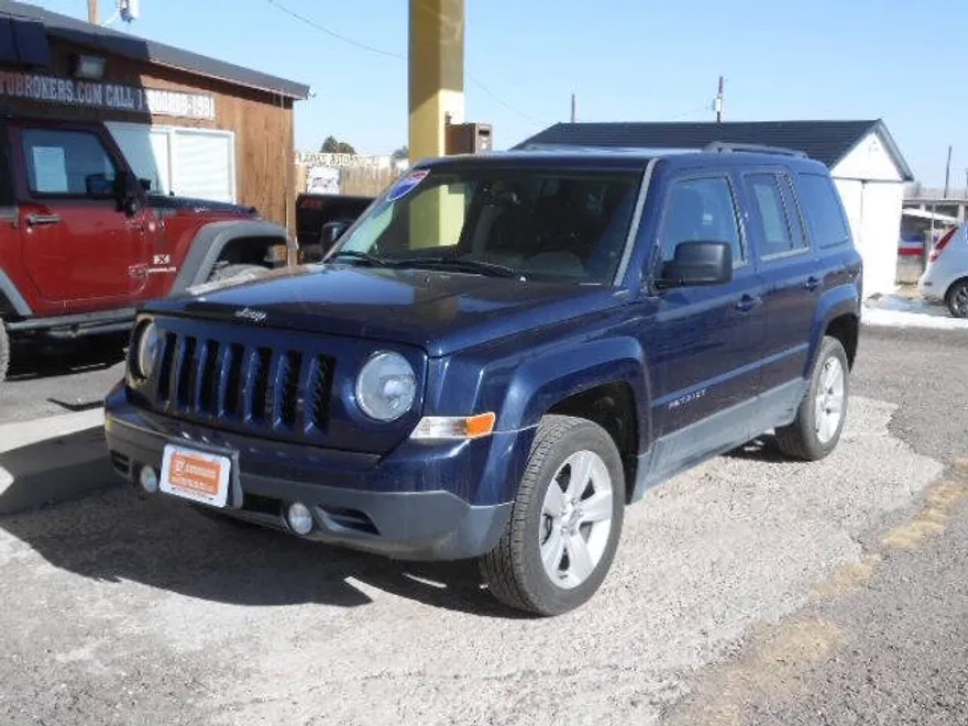2013 Jeep Patriot Latitude photo 1
