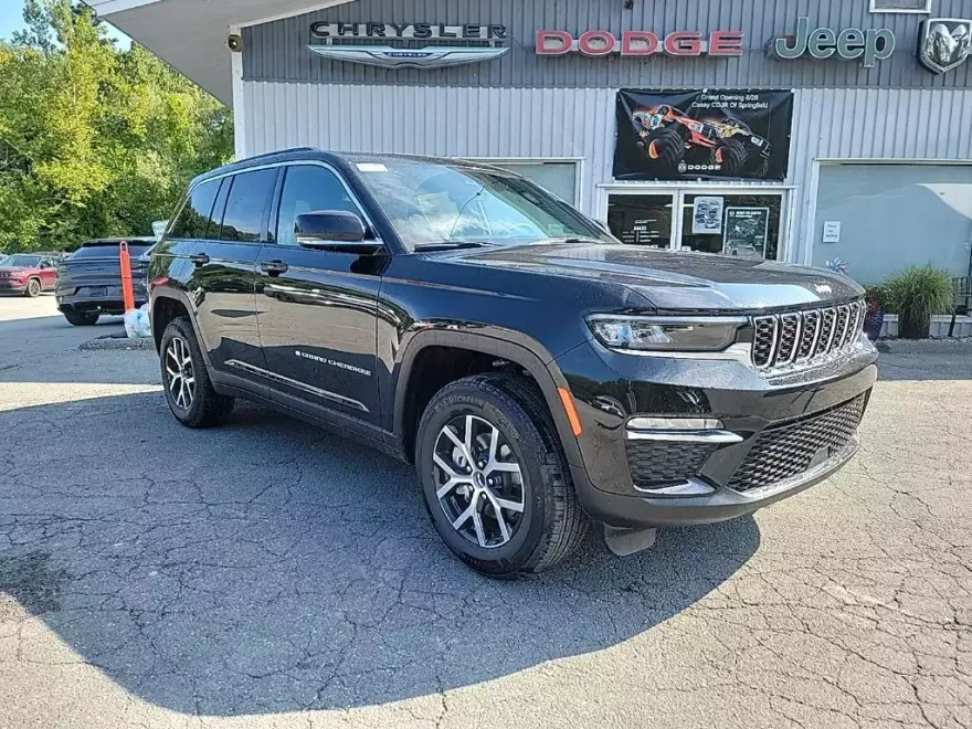 2025 Jeep Grand Cherokee Limited photo 1