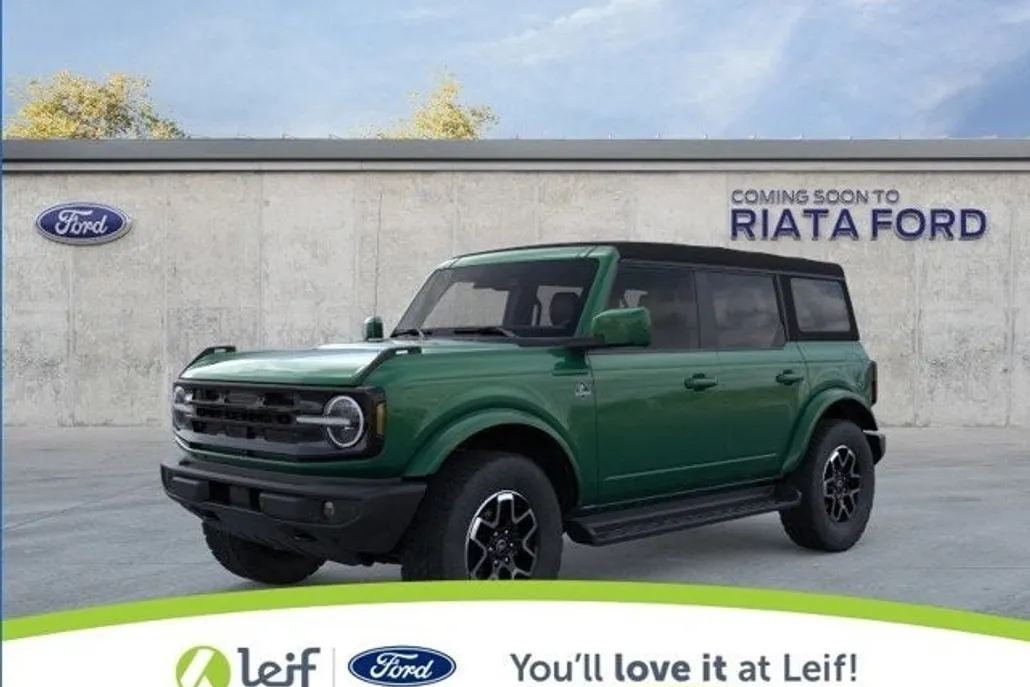 2025 Ford Bronco Outer Banks photo 1