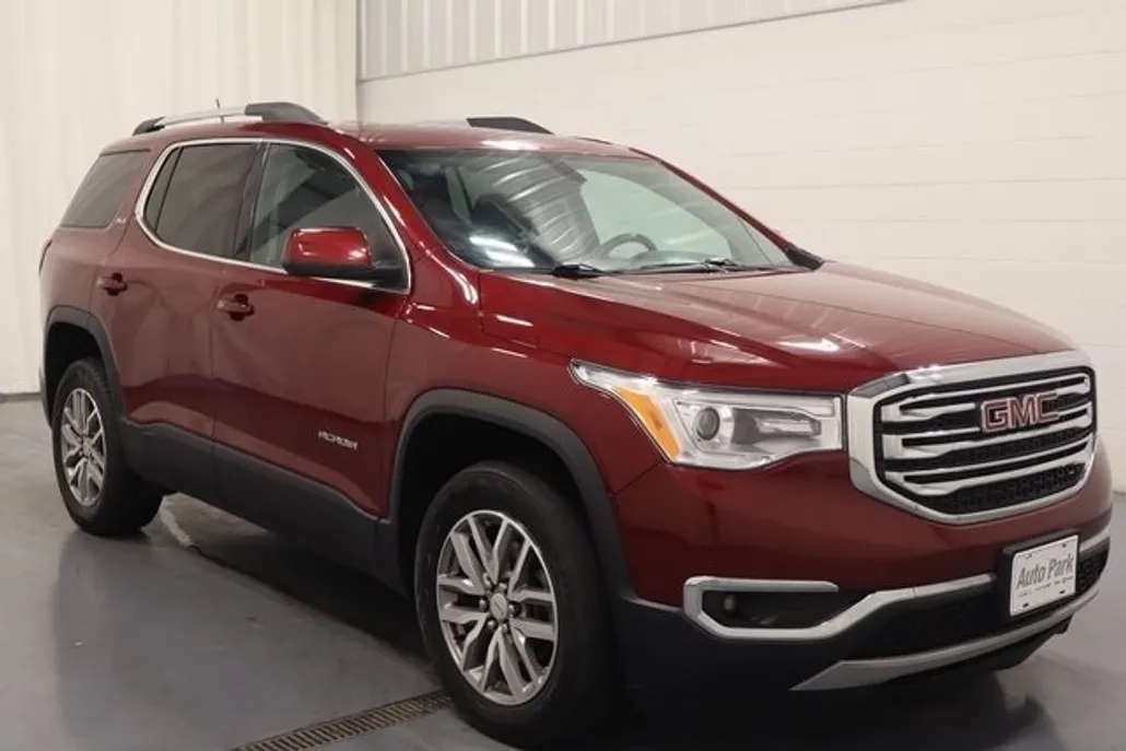 2017 Gmc Acadia SLE photo 1