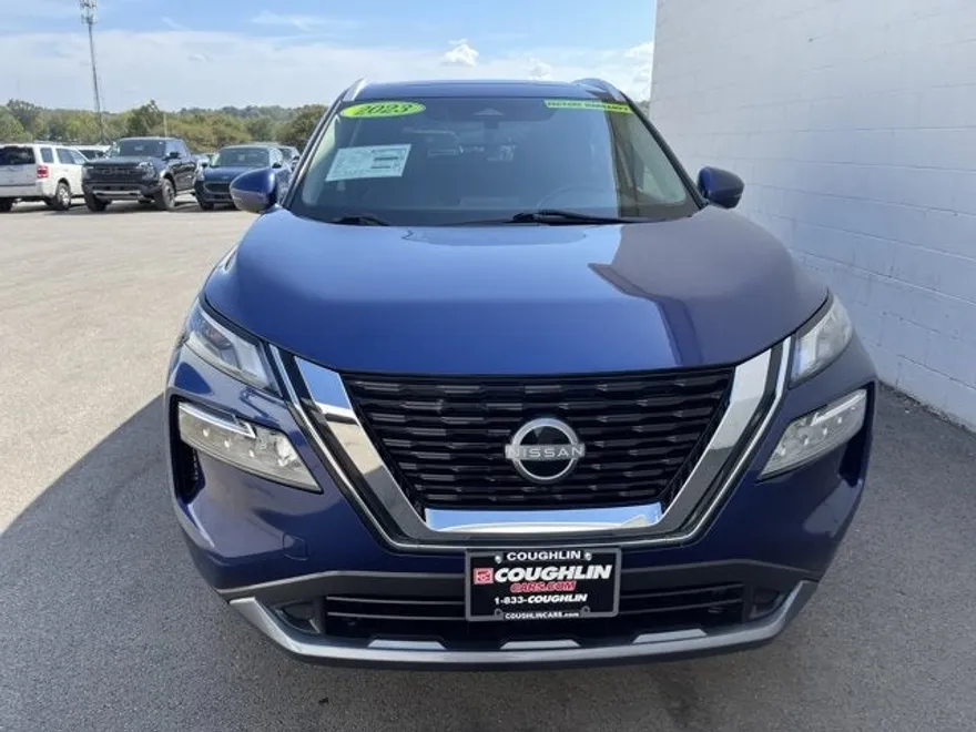 2023 Nissan Rogue SL AWD photo 1