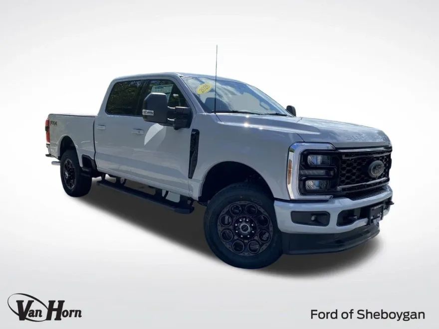 2026 Ford F-250 XLT photo 1