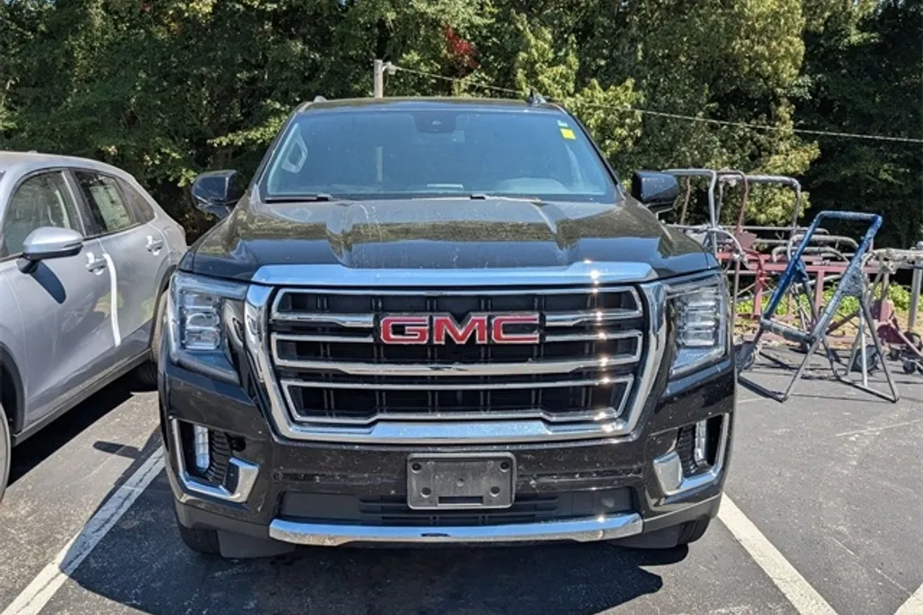 2023 Gmc Yukon SLT photo 1