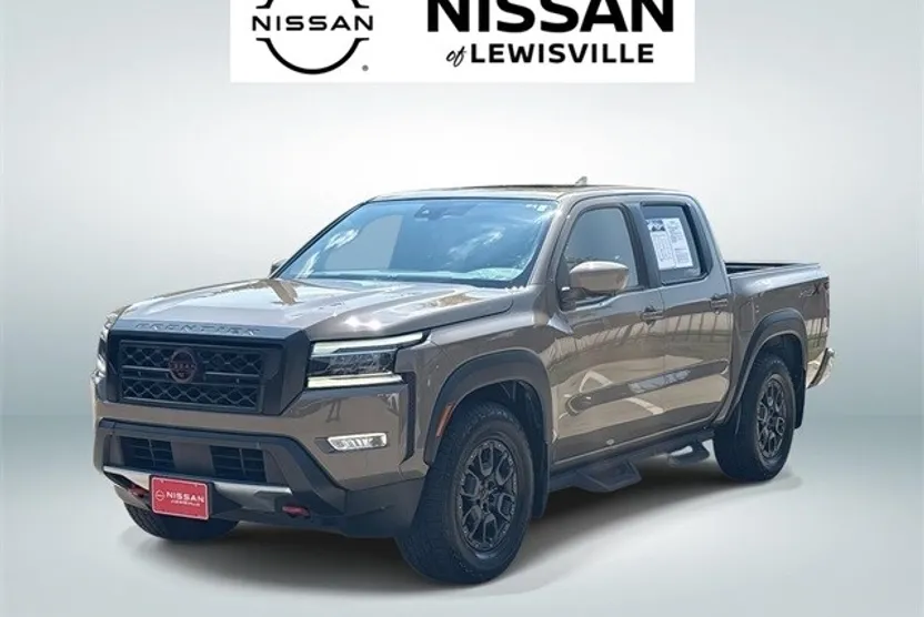2023 Nissan Frontier PRO-X photo 1