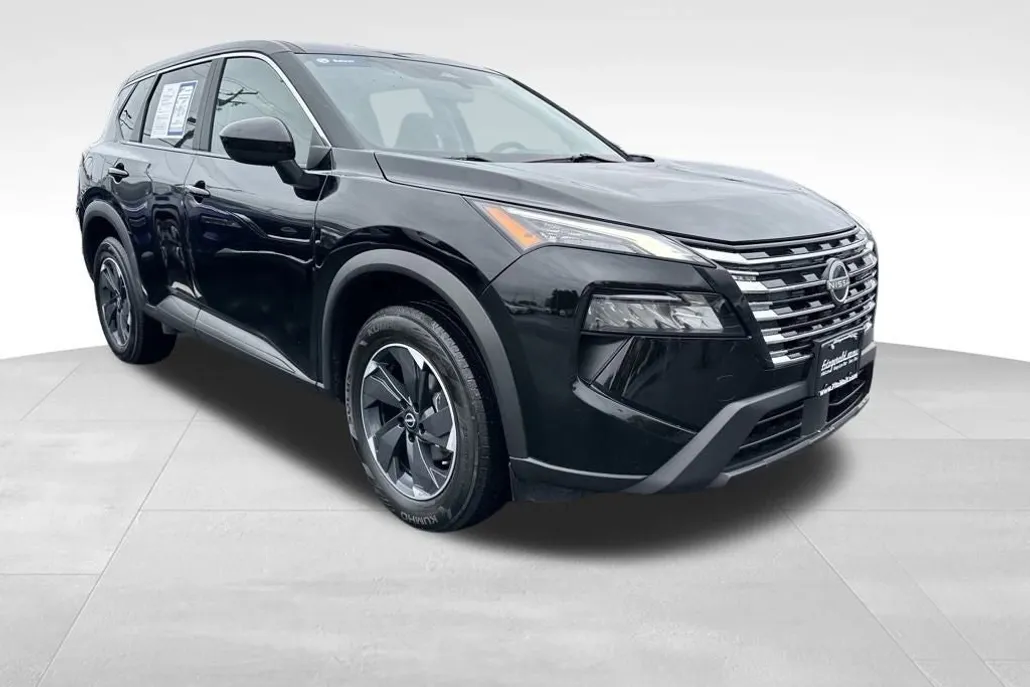 2024 Nissan Rogue SV photo 1