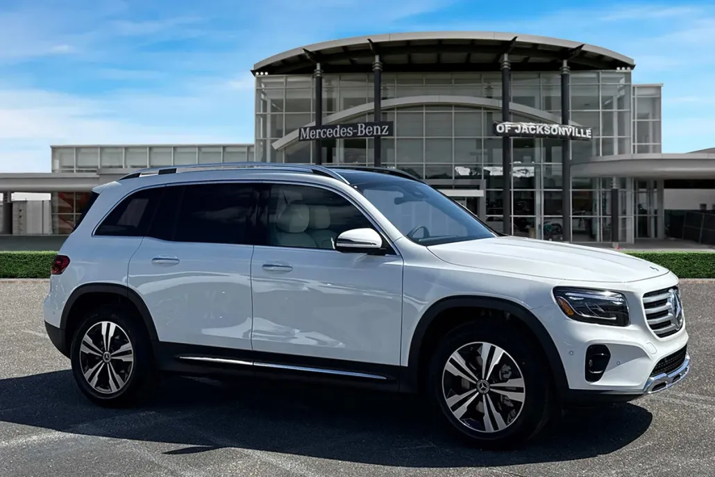 2025 Mercedes Benz GLB 250 photo 1