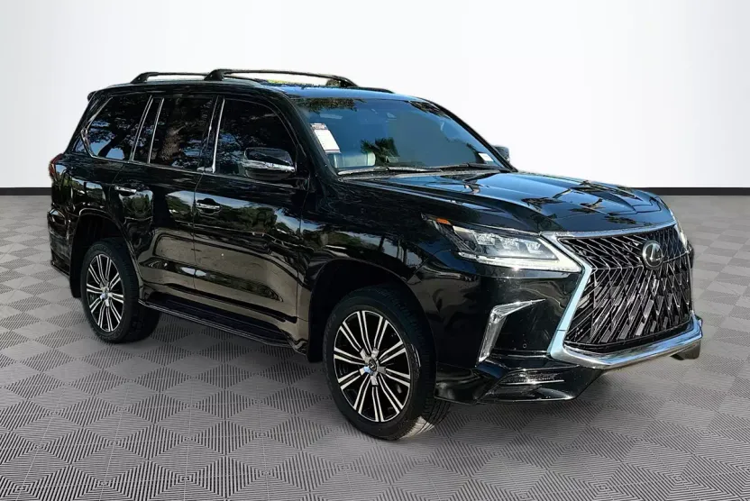 2020 Lexus LX 570 photo 1