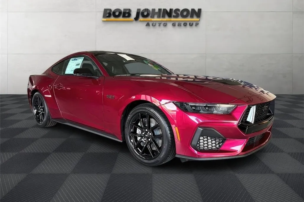 2025 Ford Mustang GT Premium photo 1