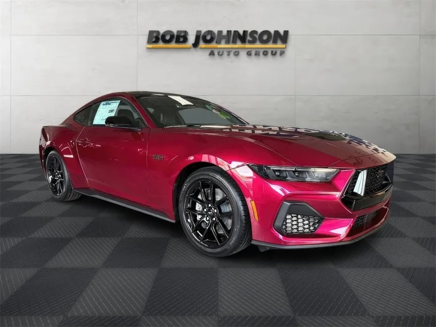 2025 Ford Mustang GT Premium photo 1